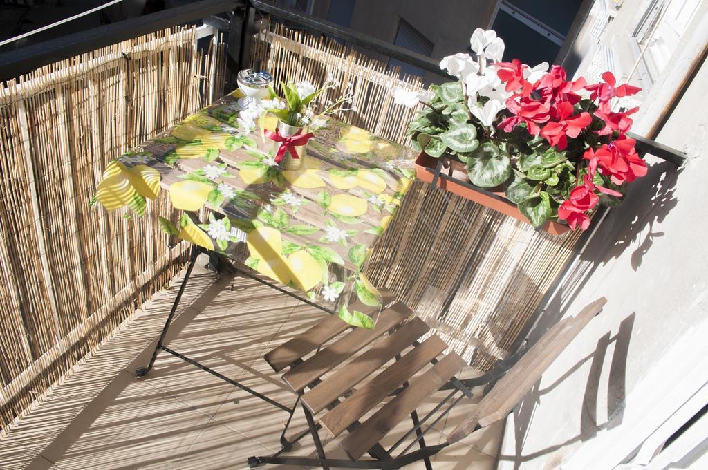 A Casa Di Benny Hotel Rome Exterior photo