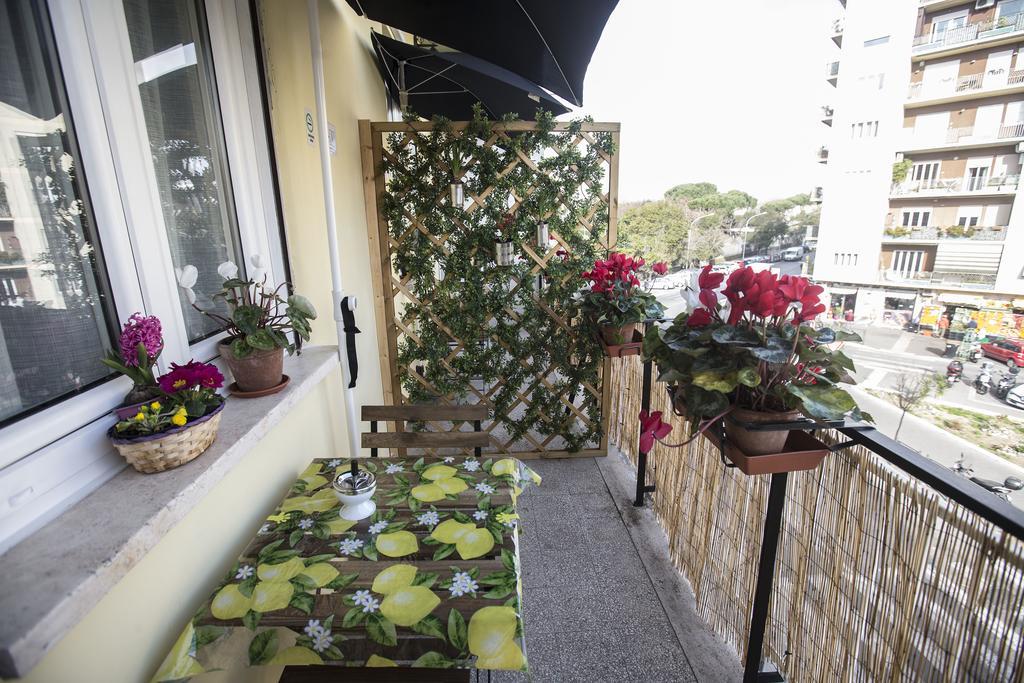 A Casa Di Benny Hotel Rome Exterior photo